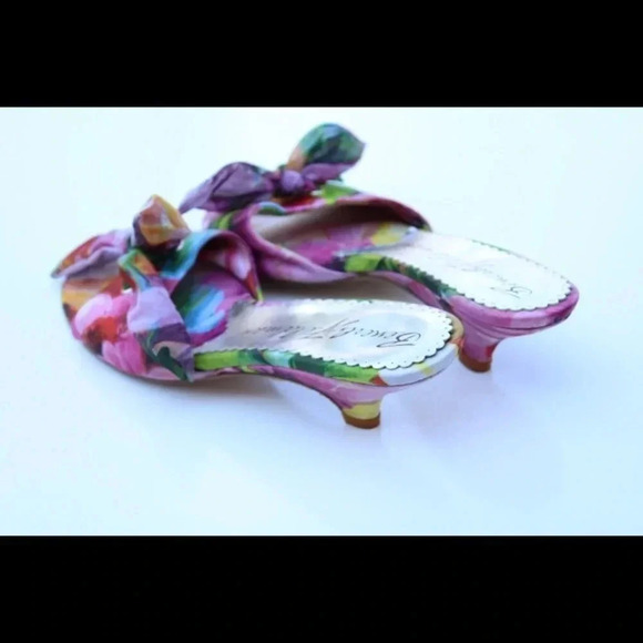 Beverly Feldman sandals - Picture 6 of 8